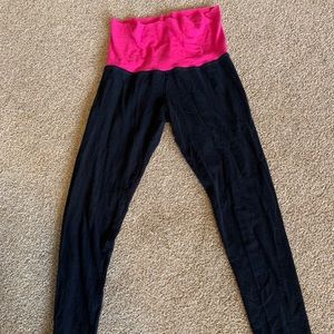 6 Pairs of Wide Waistband Leggings